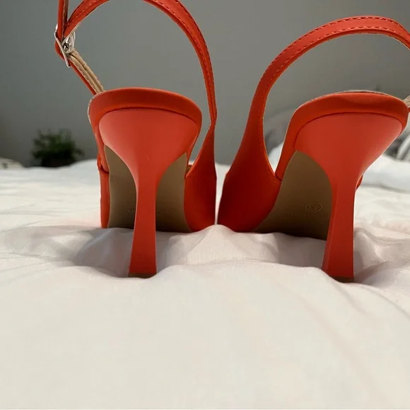 Elegant Orange Stiletto Slingback 3 1/2" Heels - Size 43 (10) - NWOT - Picture 5 of 9